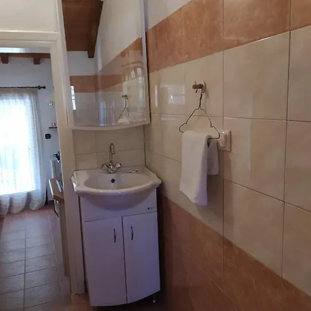Tatil Evi Limenari *